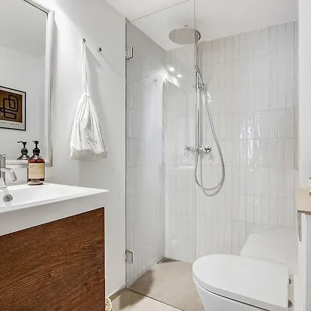 H.c. Andersens Hang Around Διαμέρισμα *